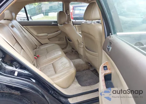 2005 Honda Accord 2.4 Ex from USA, damaged, VIN 1HGCM56885A041927